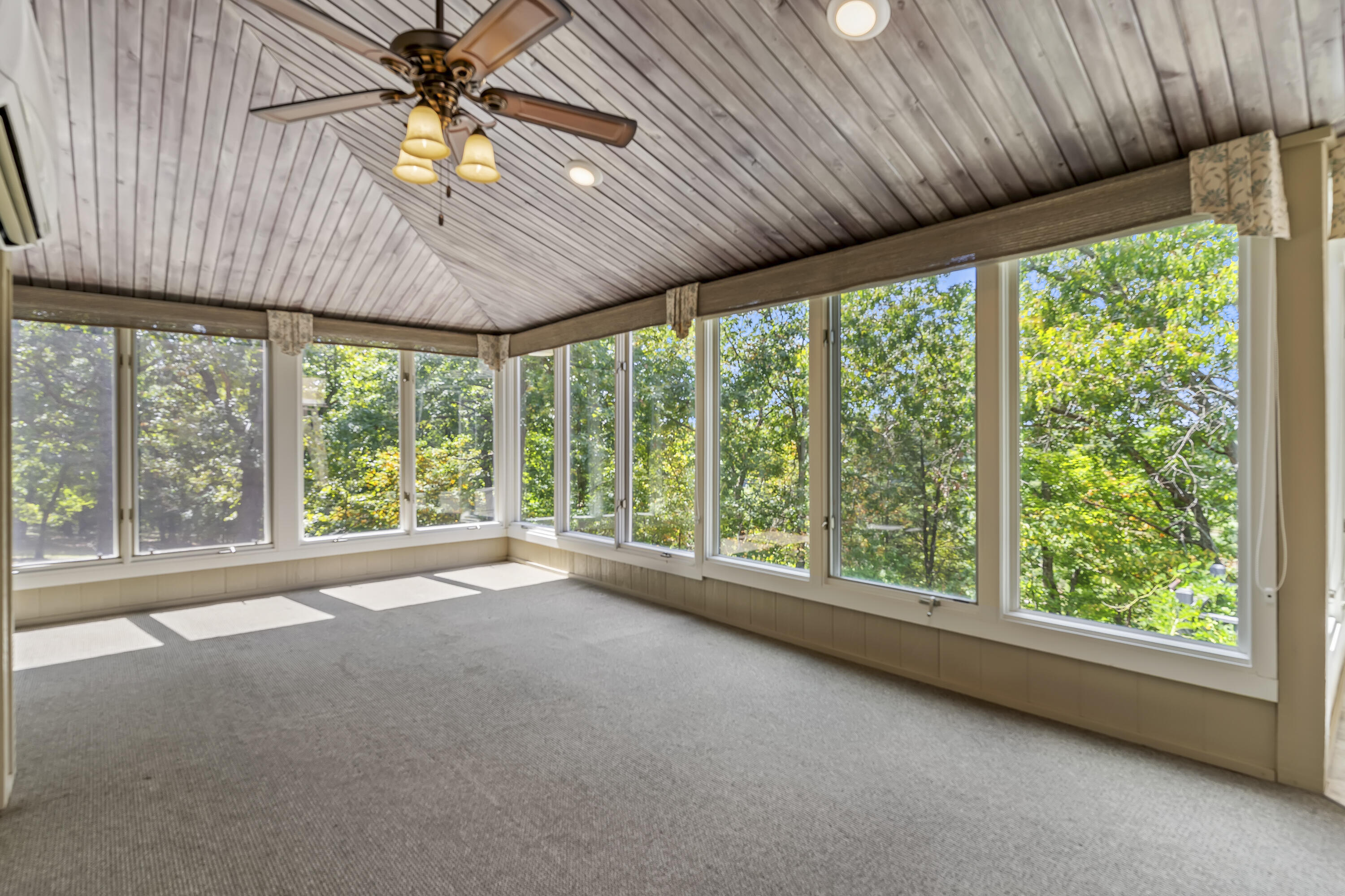 740 Russel Ridge Road Nixa, MO 65714 - Photo 24 of 90 740 Russell Ridge-67