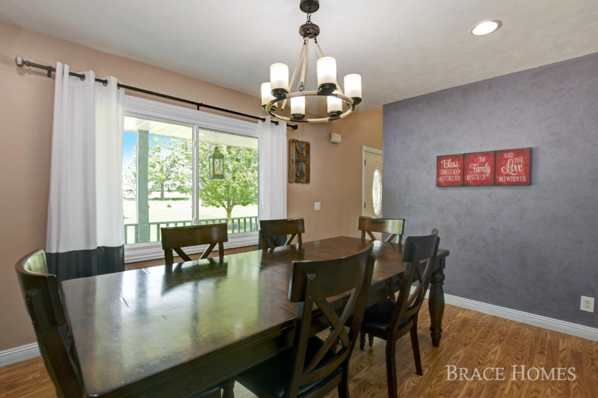 822 East Tuttle Road Ionia, MI 48846 - Photo 11 of 40 DSC_8923_4_5