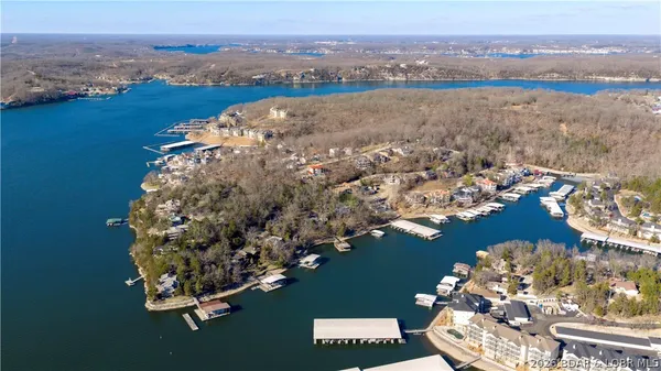 $655,000 | 6835 St Tropez Circle, Osage Beach, MO 65065