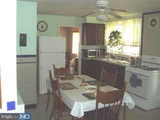 83 Poplar Road Warrington, PA 18976 - Photo 3 of 4