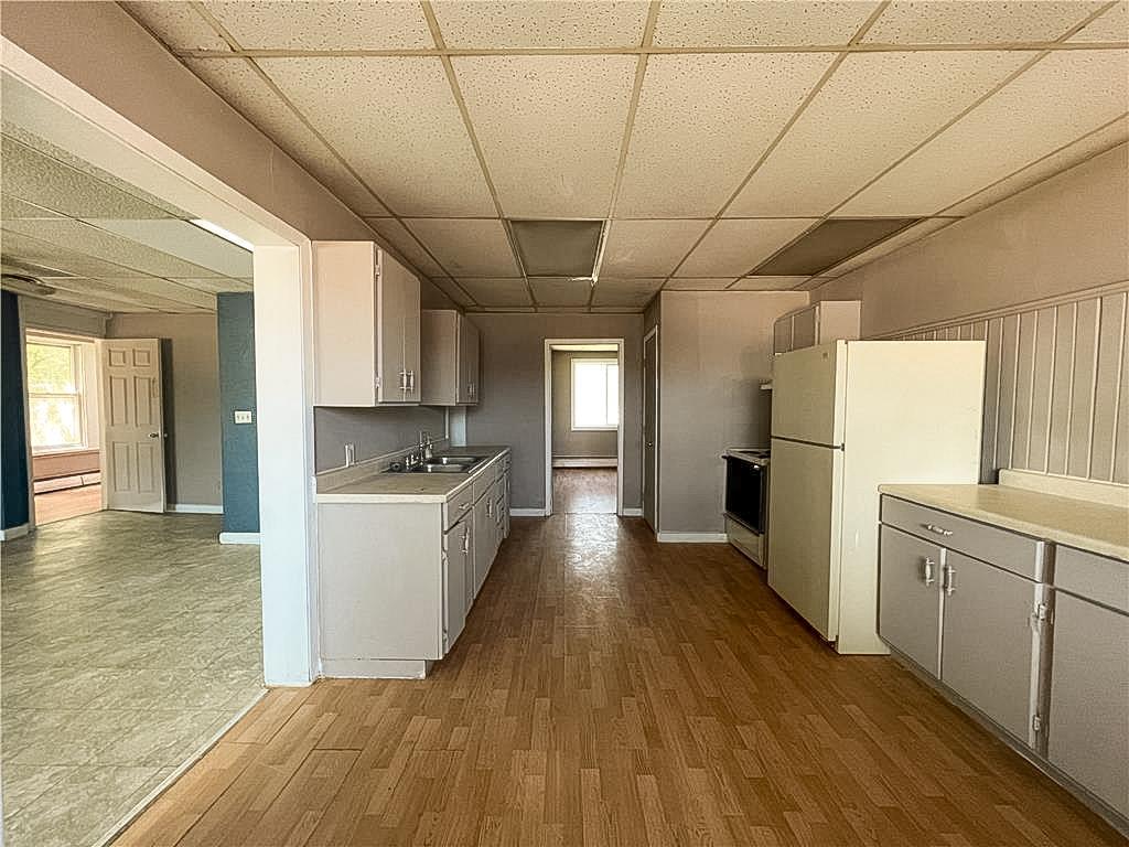 403 2nd Street Northeast Austin, MN 55912 - Photo 14 of 15