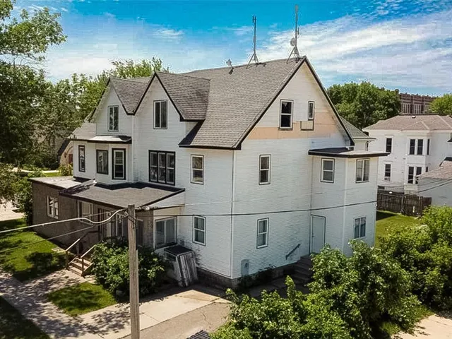 $310,000 | 403 2nd Street Northeast, Austin, MN 55912