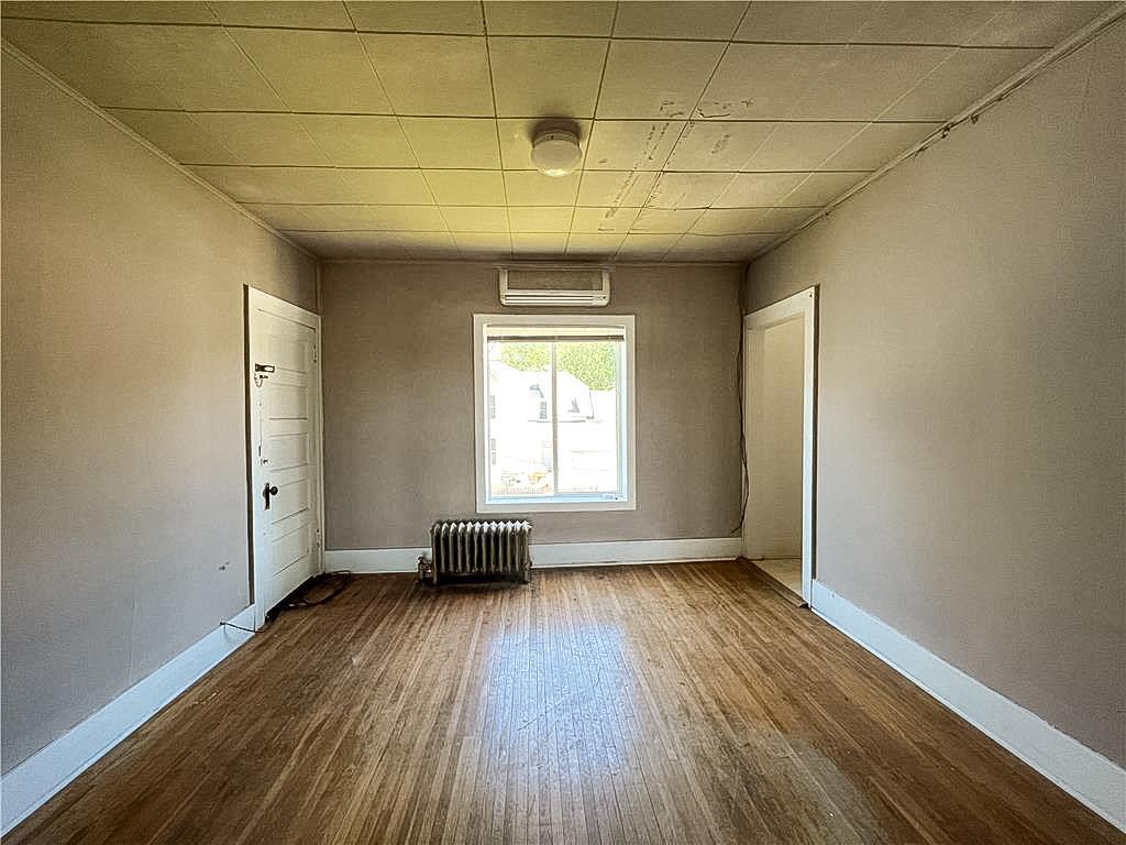 403 2nd Street Northeast Austin, MN 55912 - Photo 10 of 15