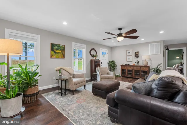 $475,000 | 21287 Sparta Road, Milford, VA 22514