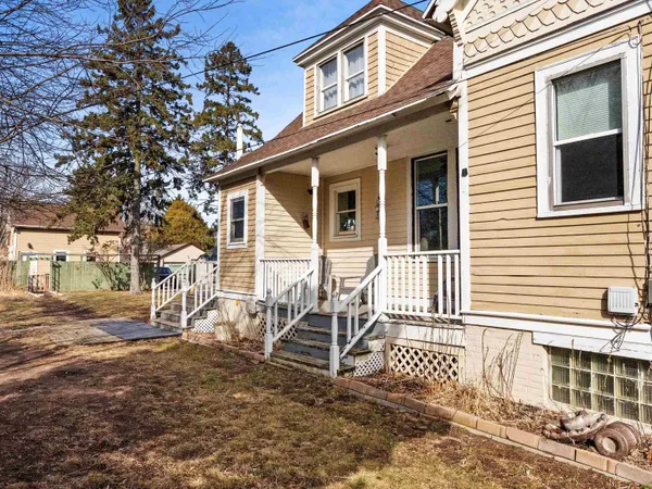 $235,000 | 1610 South 11th Street, Sheboygan, WI 53081