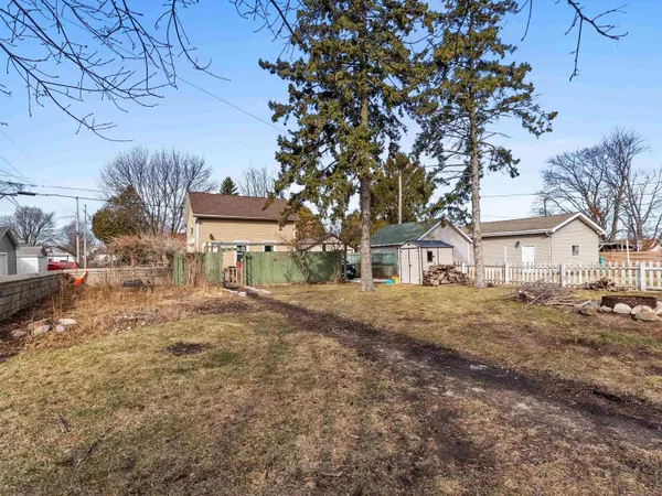 $235,000 | 1610 South 11th Street, Sheboygan, WI 53081