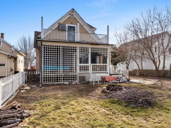 $235,000 | 1610 South 11th Street, Sheboygan, WI 53081