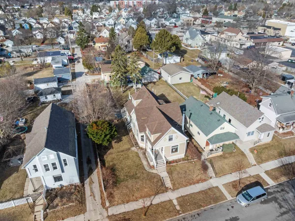 $235,000 | 1610 South 11th Street, Sheboygan, WI 53081