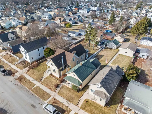 $235,000 | 1610 South 11th Street, Sheboygan, WI 53081