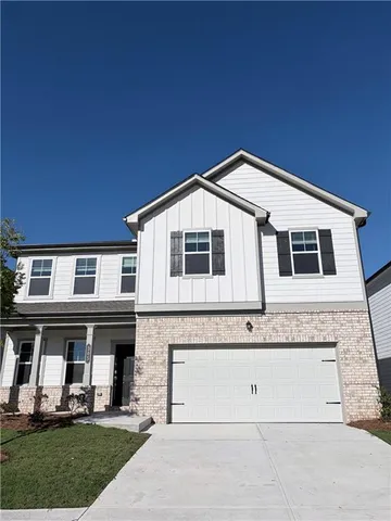 a house view with a outdoor space