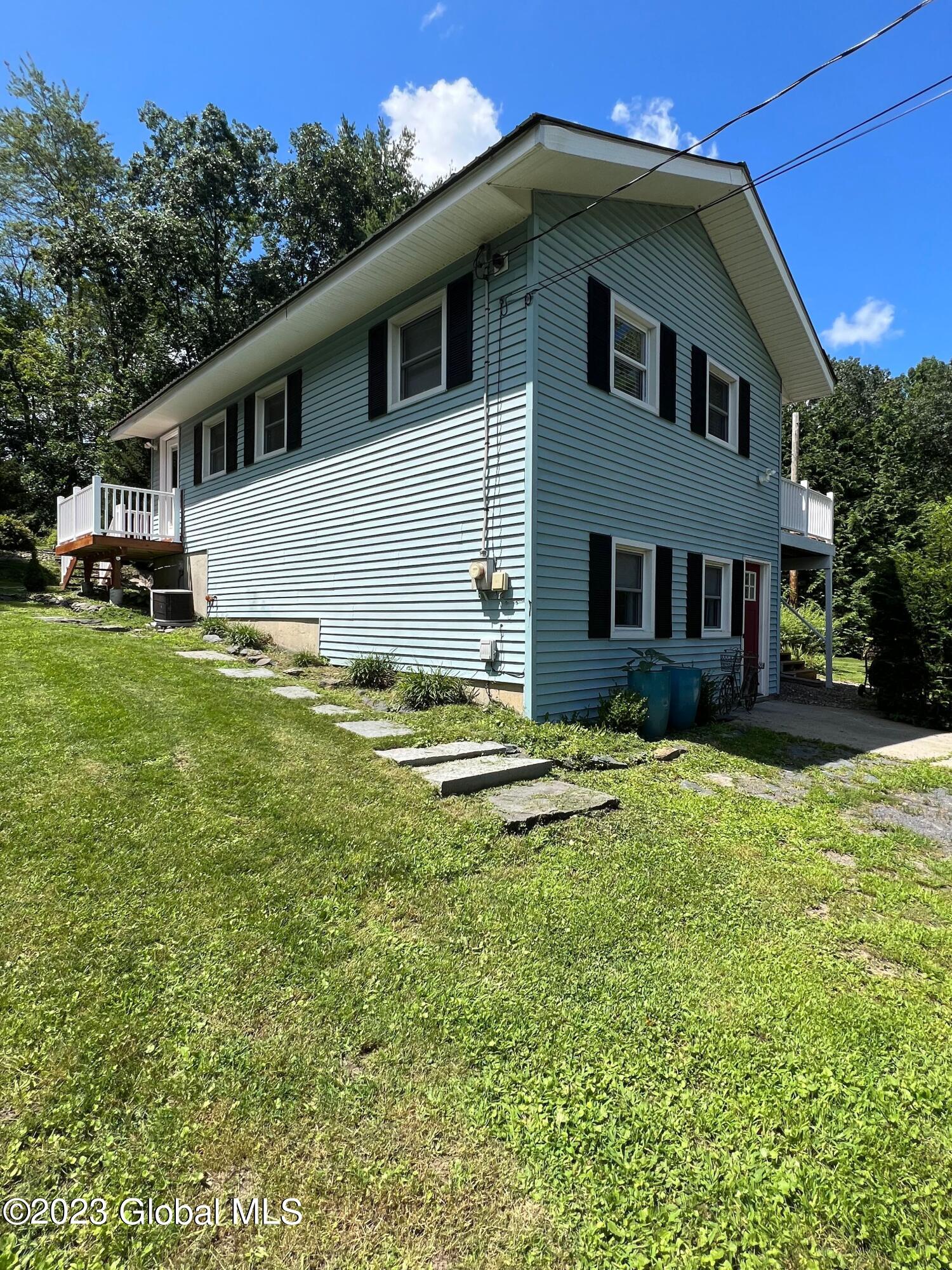 107 Old Forge Road Schodack, NY 12123 - Photo 3 of 33 IMG_2242