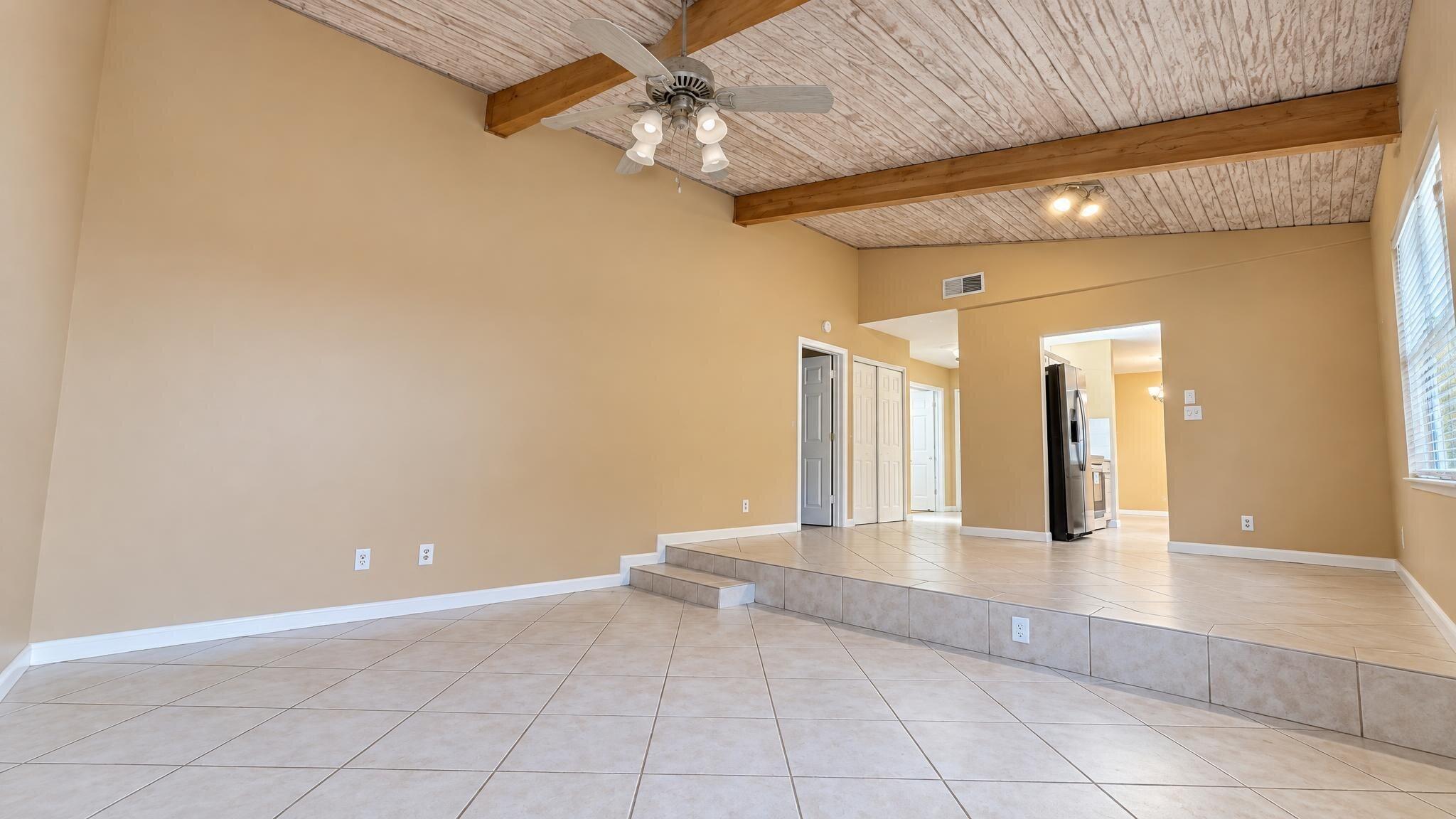 118 Mohigan Circle Boca Raton, FL 33487 - Photo 9 of 27 16_118_Mohigan_Cir_Other_16x9