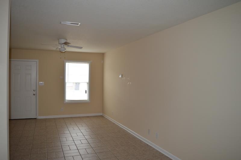 535 D Lafayette Road Clarksville, TN 37042 - Photo 3 of 11 Gallery Image 3