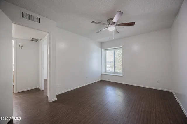 $1,395 | 8445 North 34th Avenue, Phoenix, AZ 85051