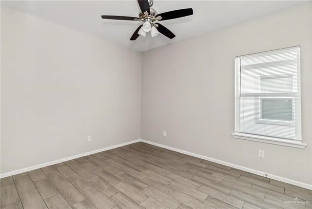 $985 | 1204 Shavano Drive, Unit 5, Edinburg, TX 78541