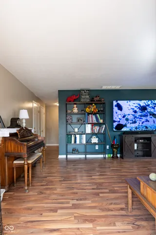 $279,900 | 5716 Kensington Boulevard, Plainfield, IN 46168