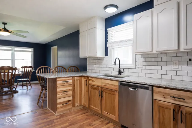 $279,900 | 5716 Kensington Boulevard, Plainfield, IN 46168