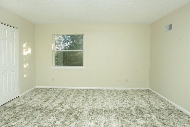 1113 Wood Ridge Road Lexington, KY 40514 - Photo 21 of 28 Photo 21
