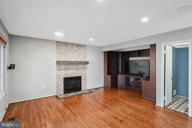 $3,500 | 1016 Trinity Gate Street, Herndon, VA 20170