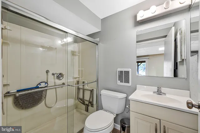 $3,500 | 1016 Trinity Gate Street, Herndon, VA 20170