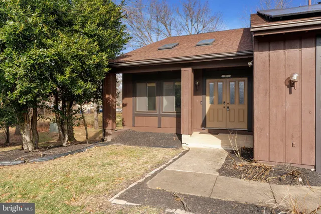 $3,500 | 1016 Trinity Gate Street, Herndon, VA 20170