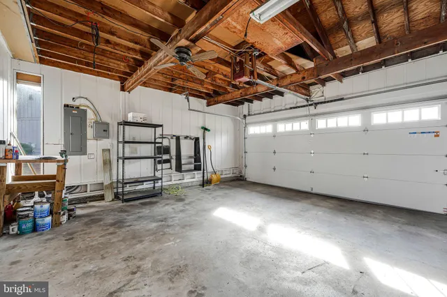 $3,500 | 1016 Trinity Gate Street, Herndon, VA 20170