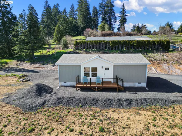 $359,000 | 749 Douglas Street, Yoncalla, OR 97499