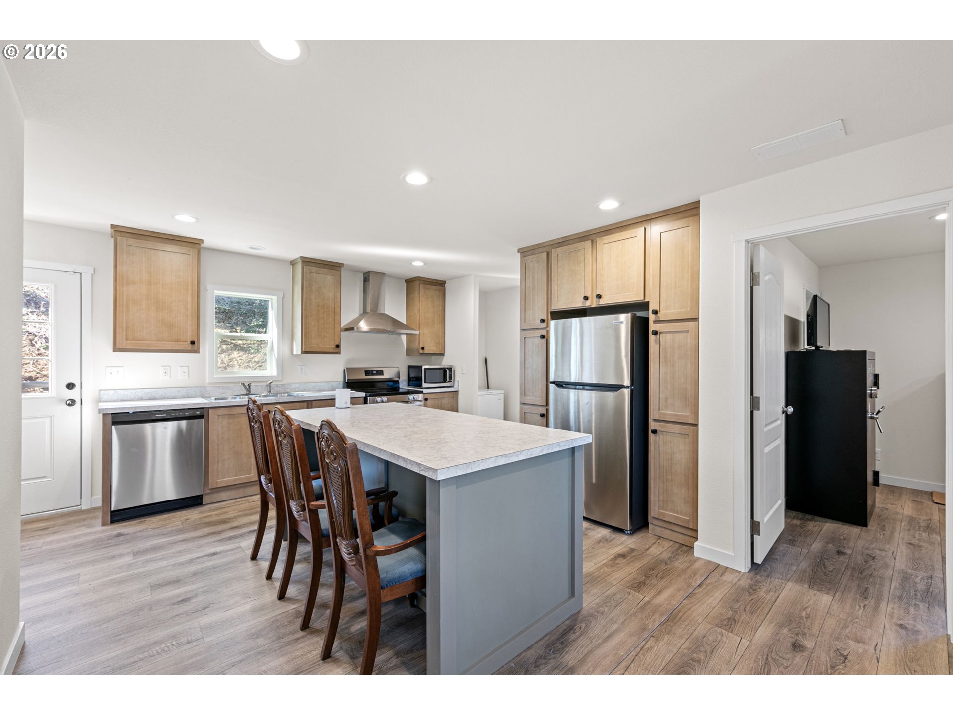 749 Douglas Street Yoncalla, OR 97499 - Photo 16 of 47