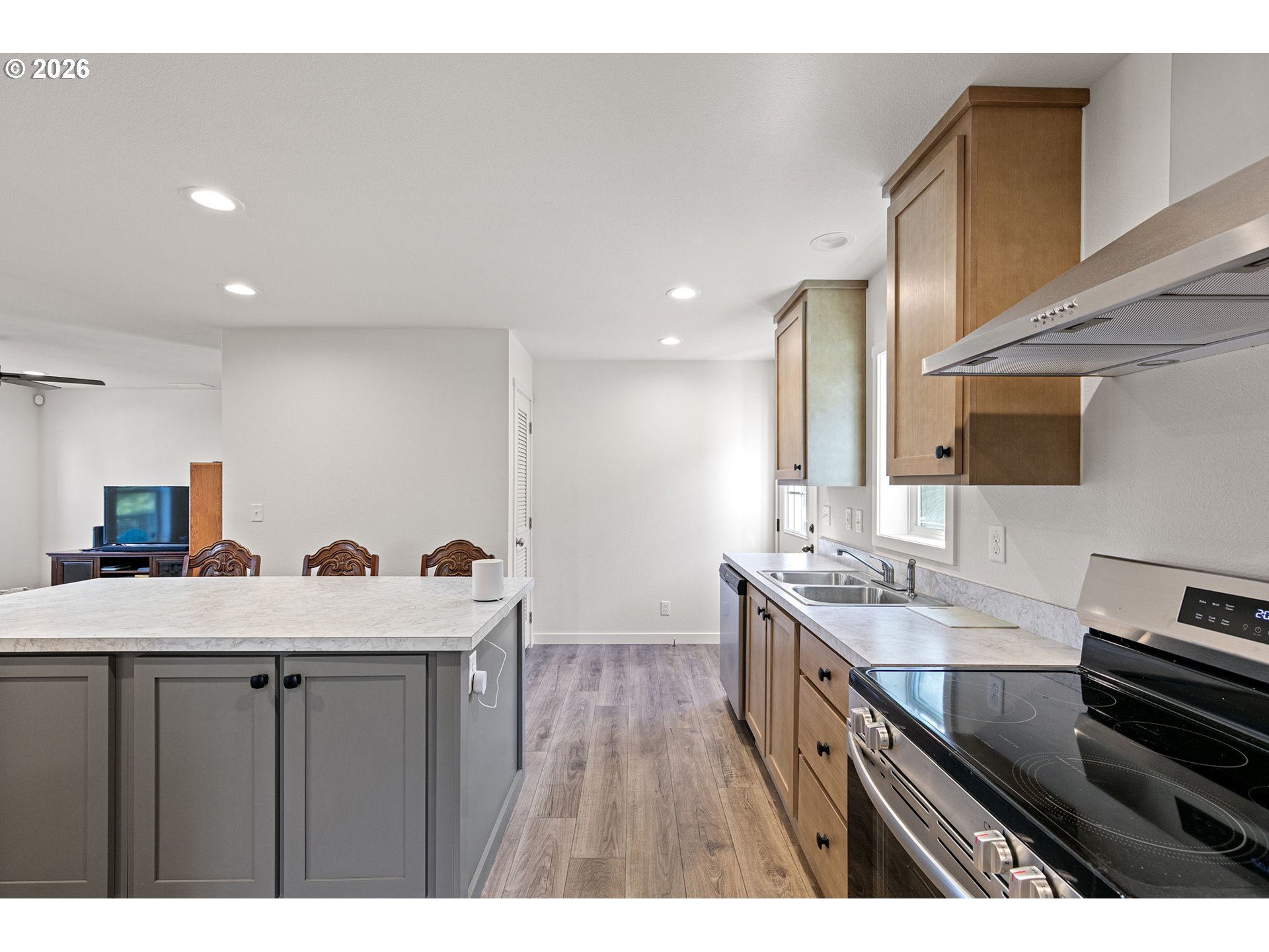 749 Douglas Street Yoncalla, OR 97499 - Photo 17 of 47