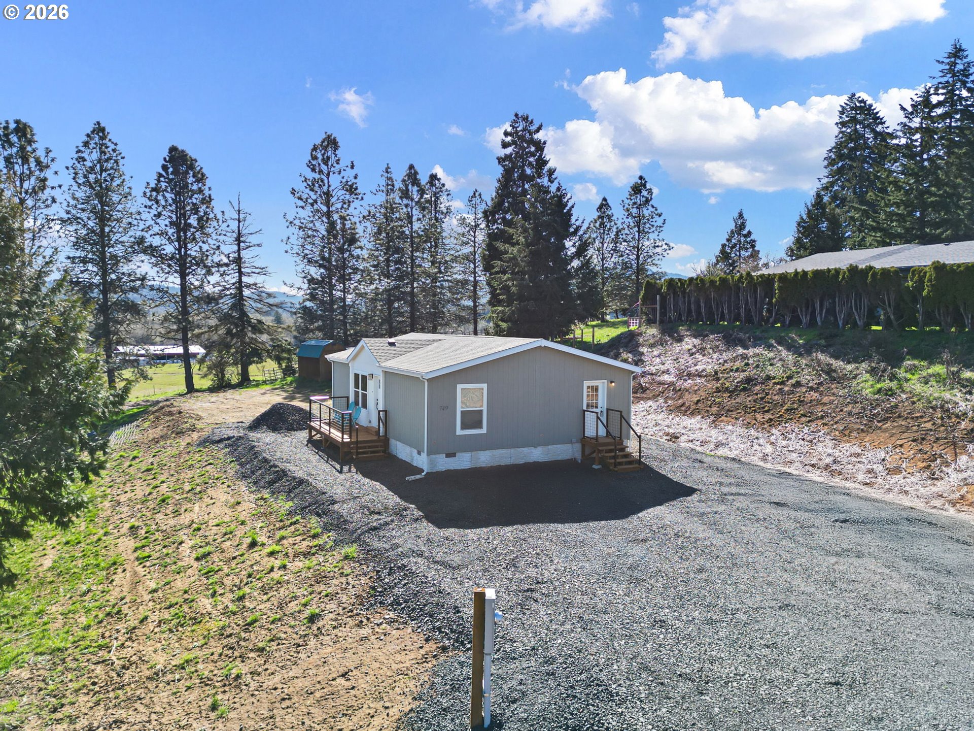 749 Douglas Street Yoncalla, OR 97499 - Photo 5 of 47