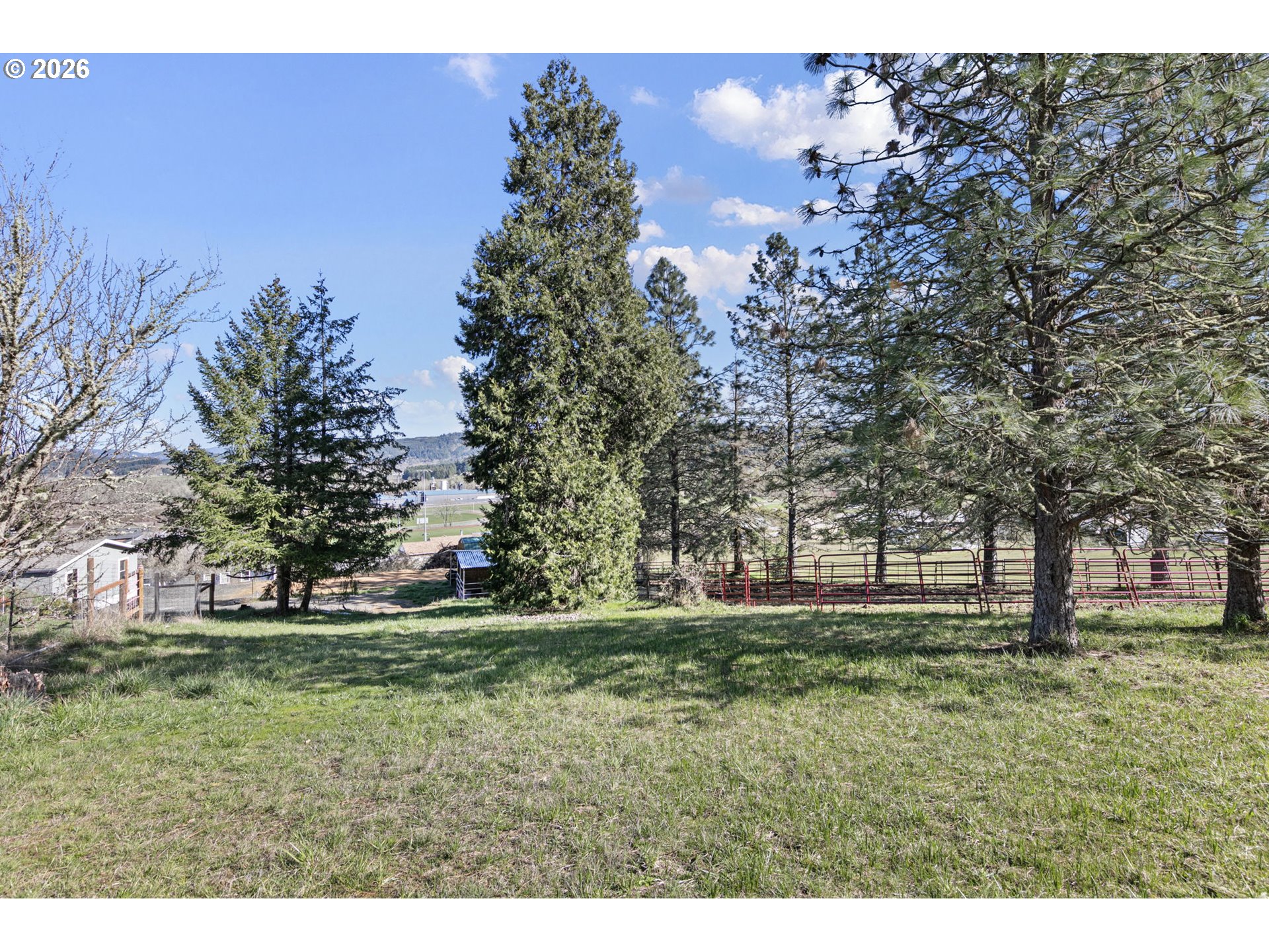 749 Douglas Street Yoncalla, OR 97499 - Photo 10 of 47