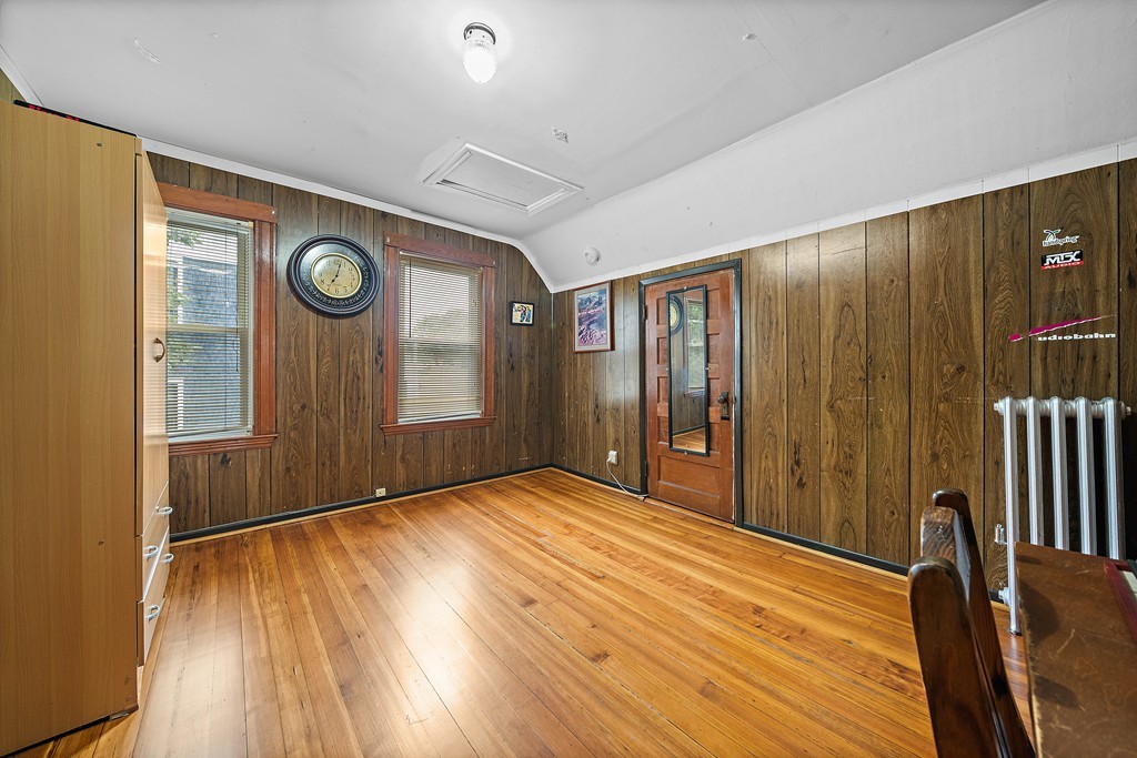 22-24 Bentham Road Boston, MA 02122 - Photo 3 of 30