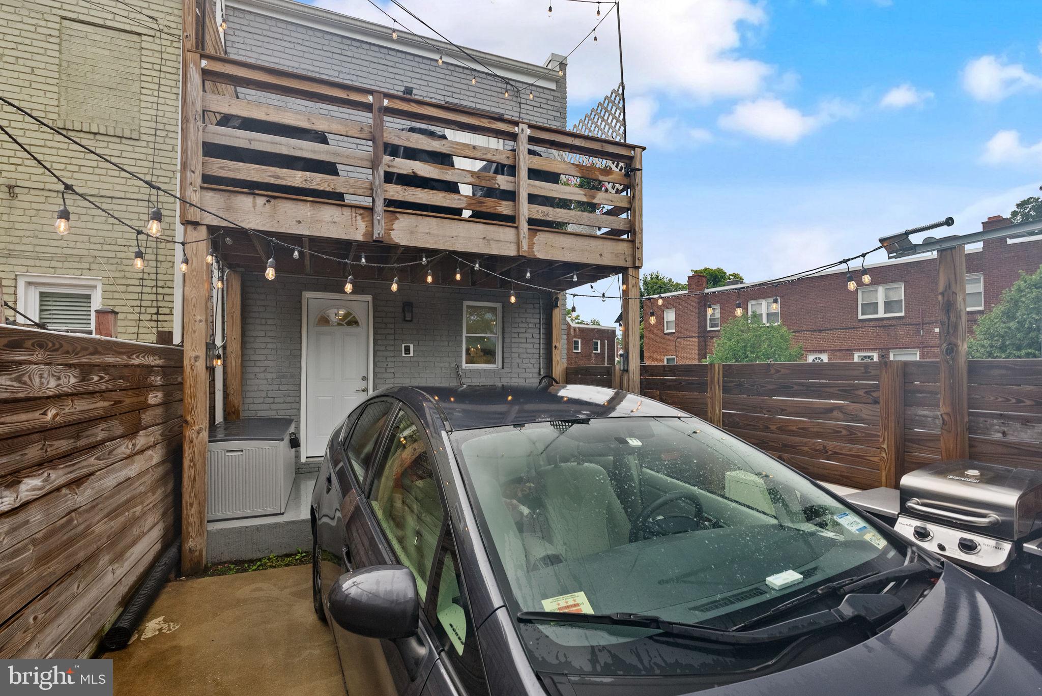 2000 East A Street Northeast Washington, DC 20002 - Photo 25 of 26 a view of a chairs in the balcony