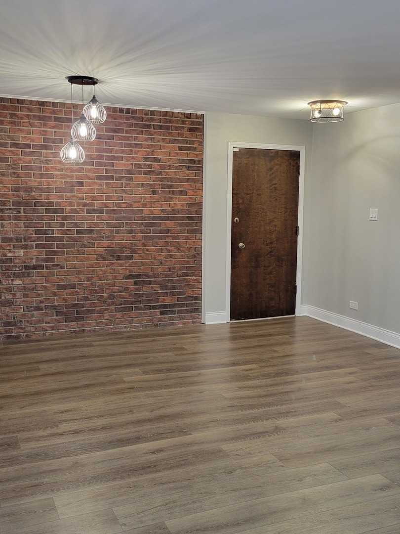 1100 Holbrook Road, Unit H Homewood, IL 60430 - Photo 5 of 13 a view of empty room