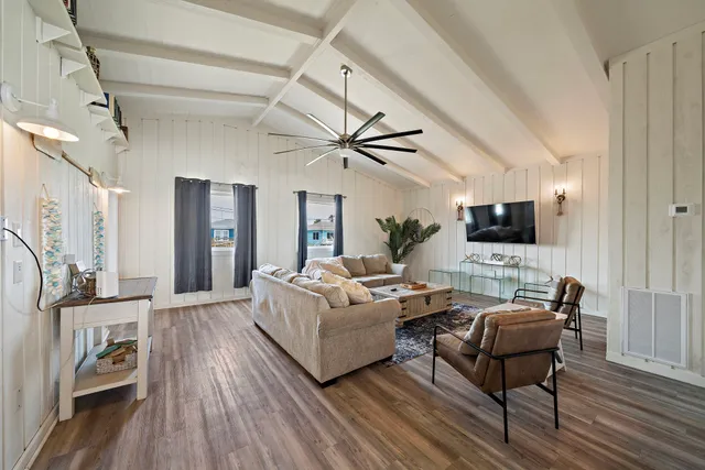 $845,000 | 418 Beach Drive, Surfside Beach, TX 77541