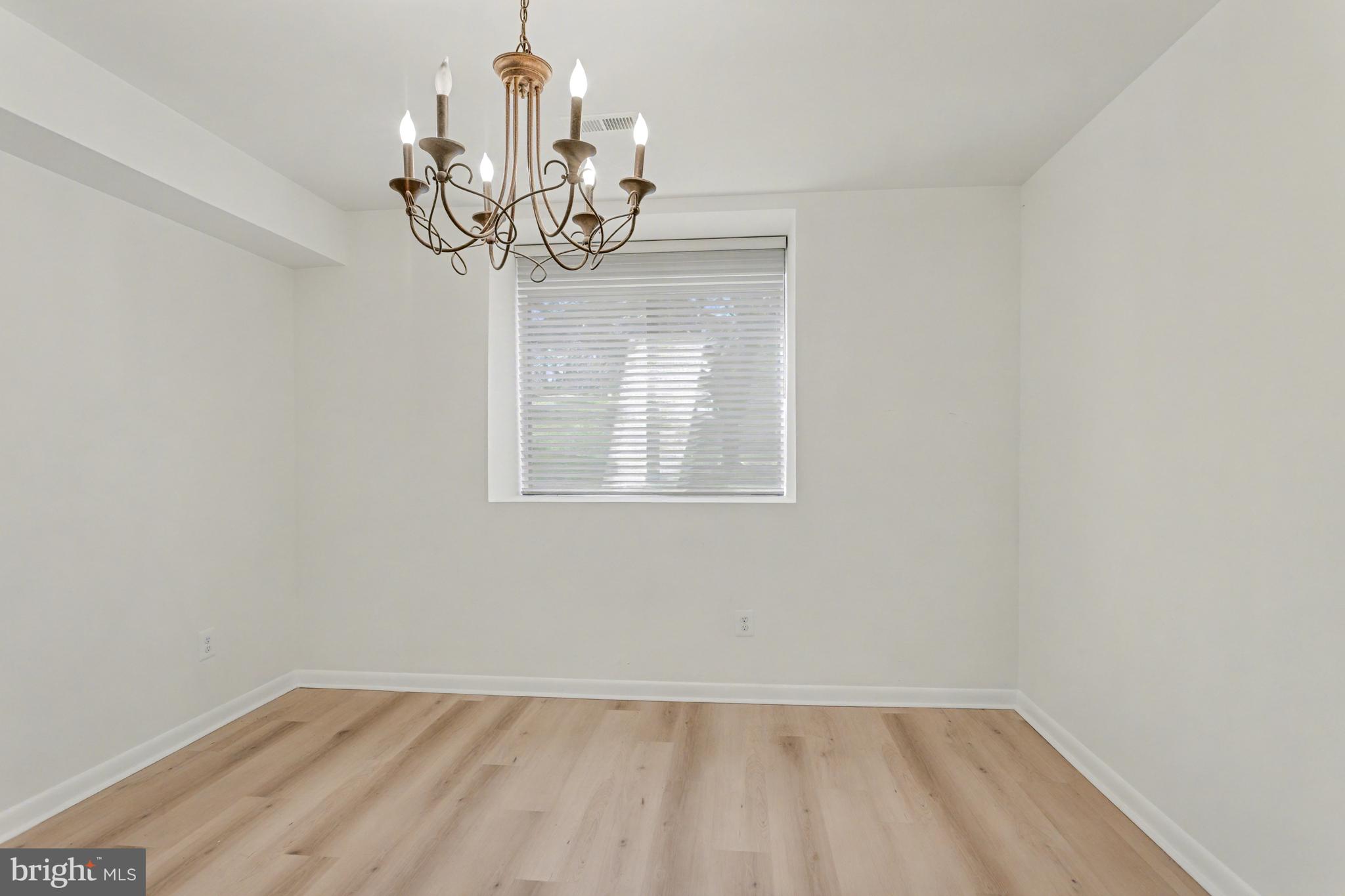 13 Mullingar Court, Unit 102 Lutherville-Timonium, MD 21093 - Photo 12 of 27