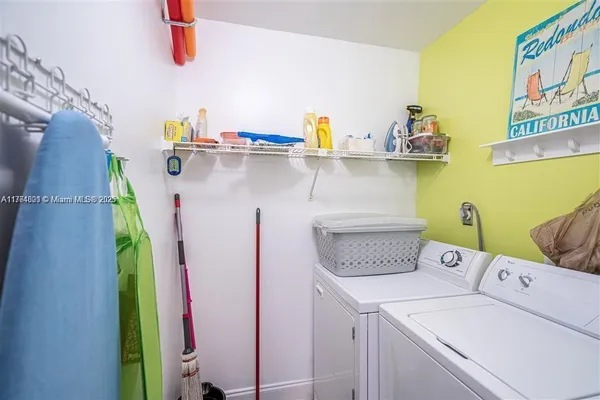 $2,000 | 1245 Southwest 46th Avenue, Unit 1215, Pompano Beach, FL 33069