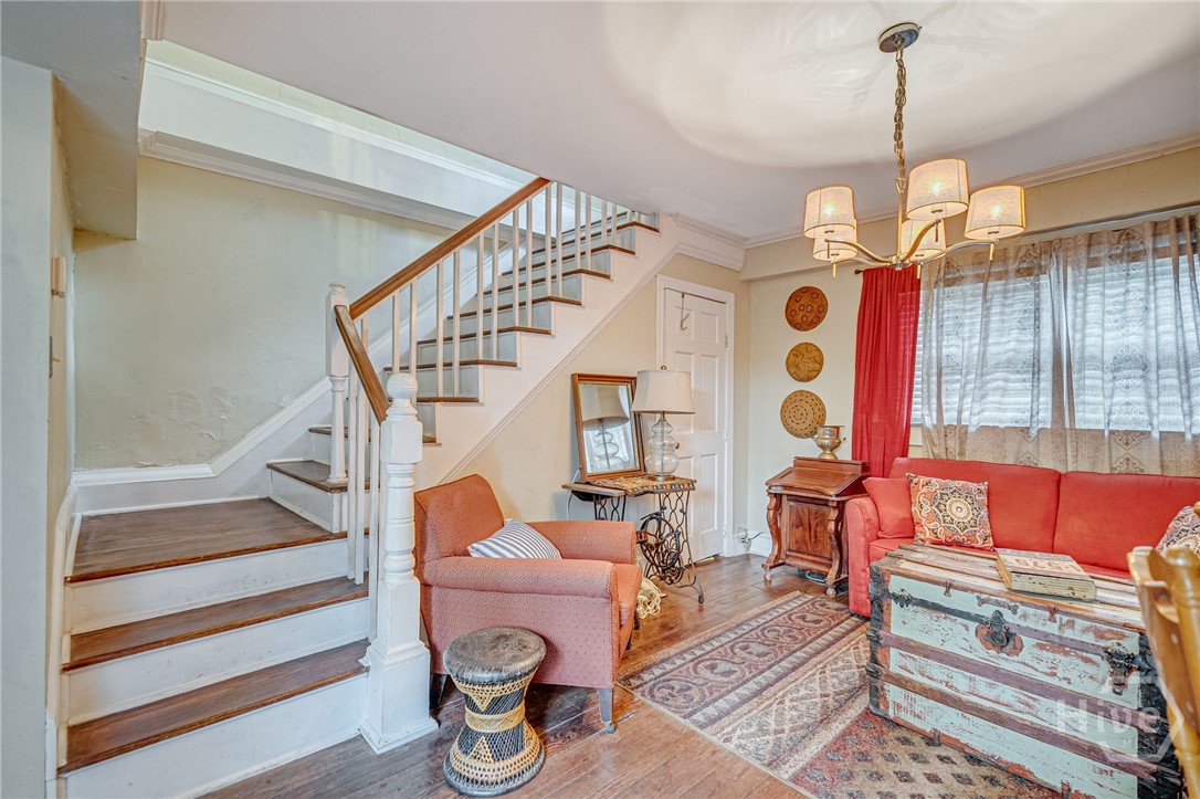 109 West Gordon Street Savannah, GA 31401 - Photo 33 of 39