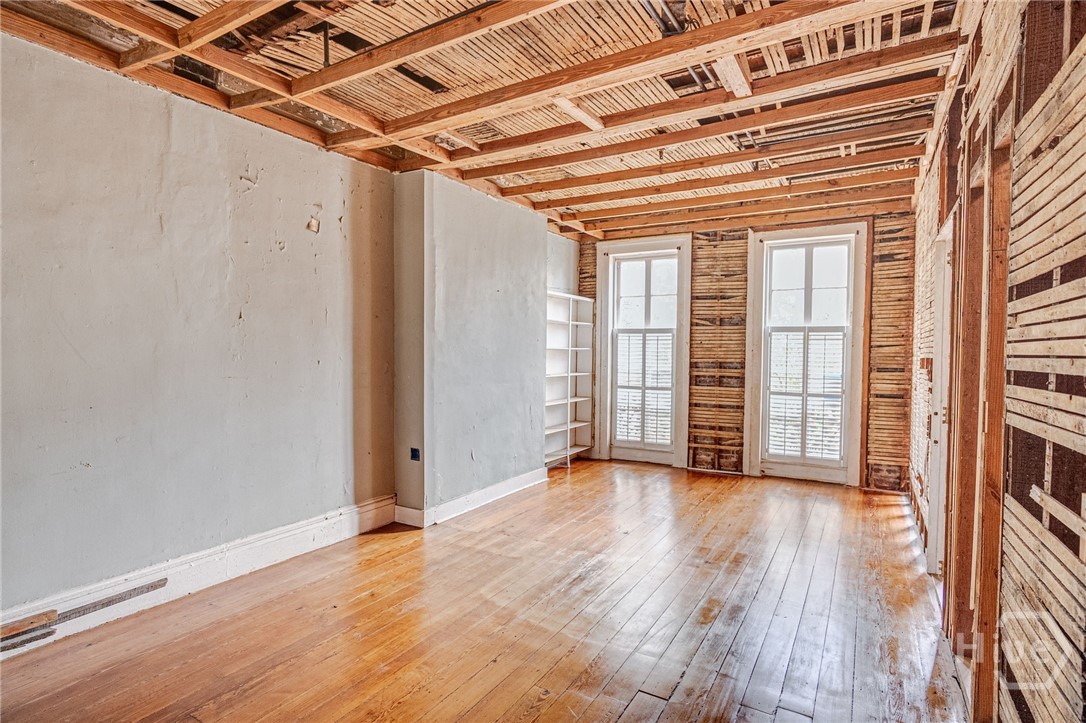 109 West Gordon Street Savannah, GA 31401 - Photo 6 of 39