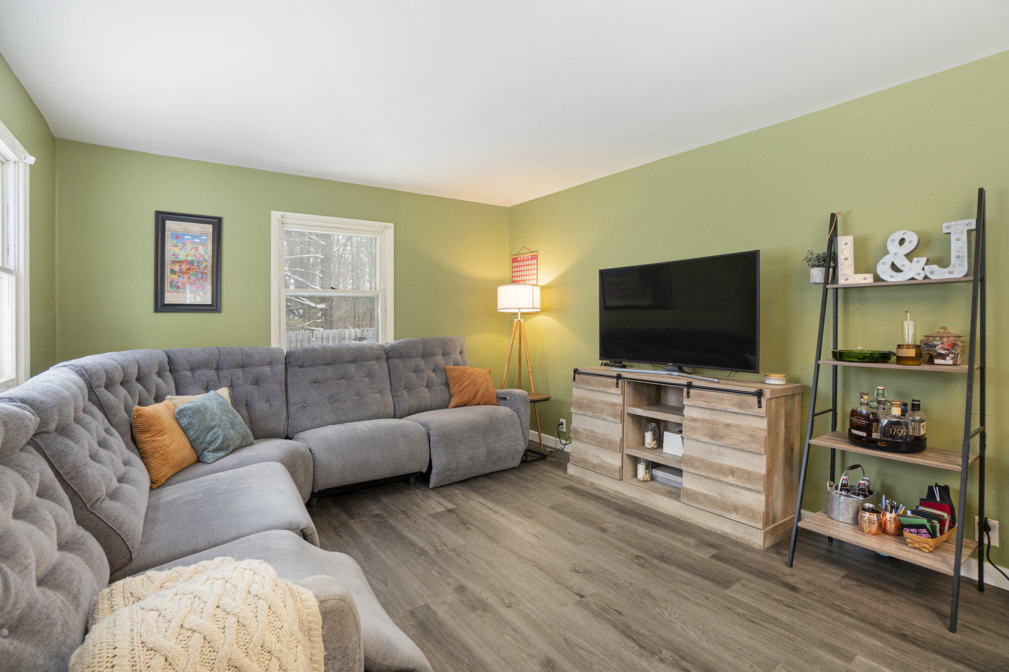 18689 West Spring Lake Road Spring Lake, MI 49456 - Photo 4 of 27 005_dng09662_219