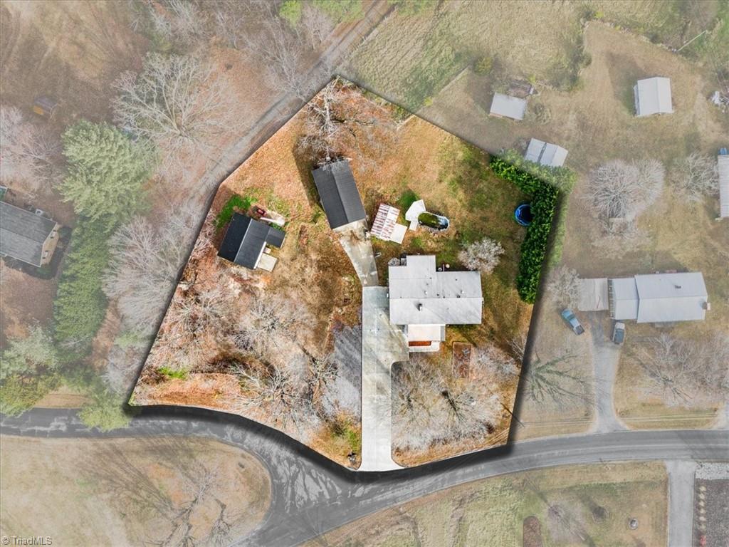 1768 Poole Town Road Asheboro, NC 27205 - Photo 2 of 50