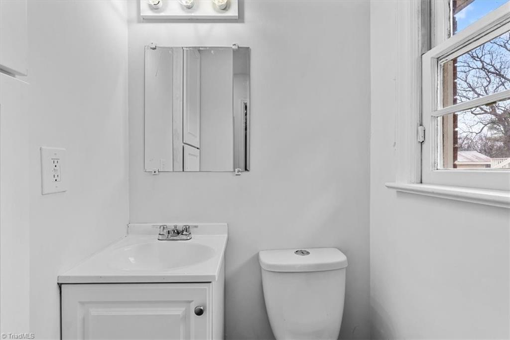 1768 Poole Town Road Asheboro, NC 27205 - Photo 33 of 50