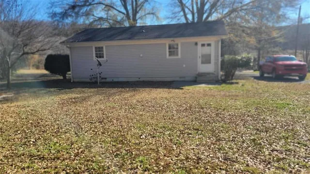 $1,400 | 130 Bowman Road, Lindale, GA 30147