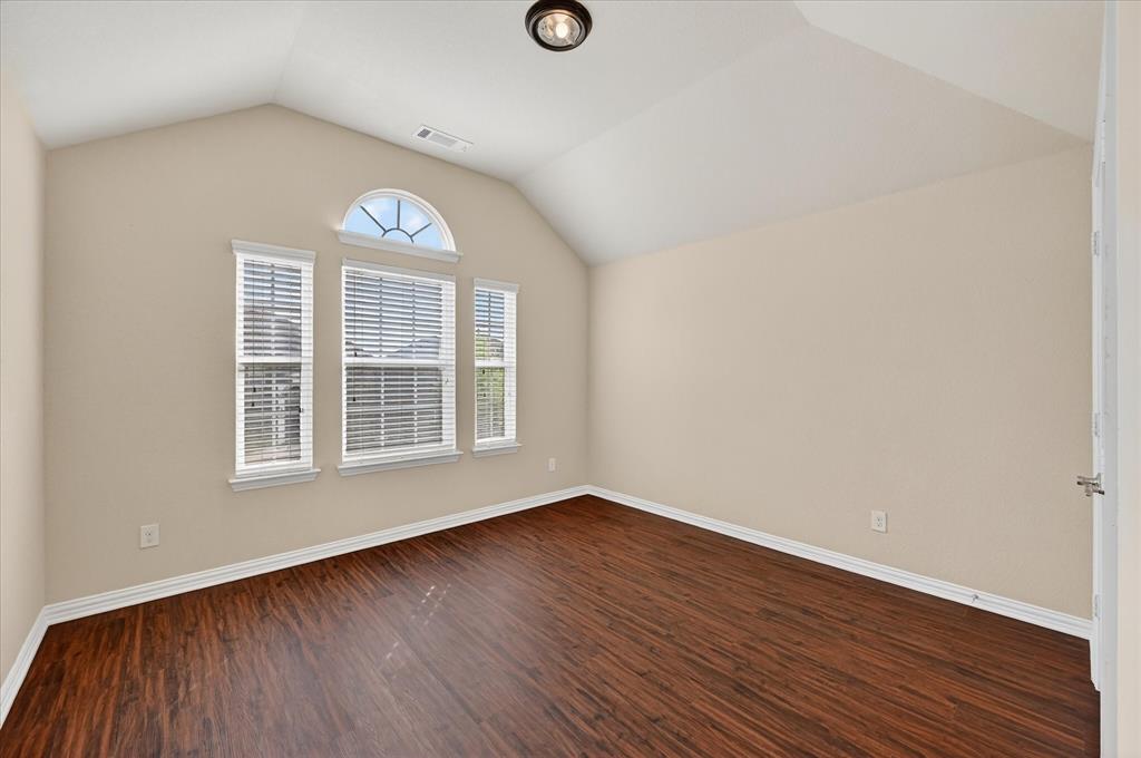 9821 Nolina Road Fort Worth, TX 76177 - Photo 24 of 40