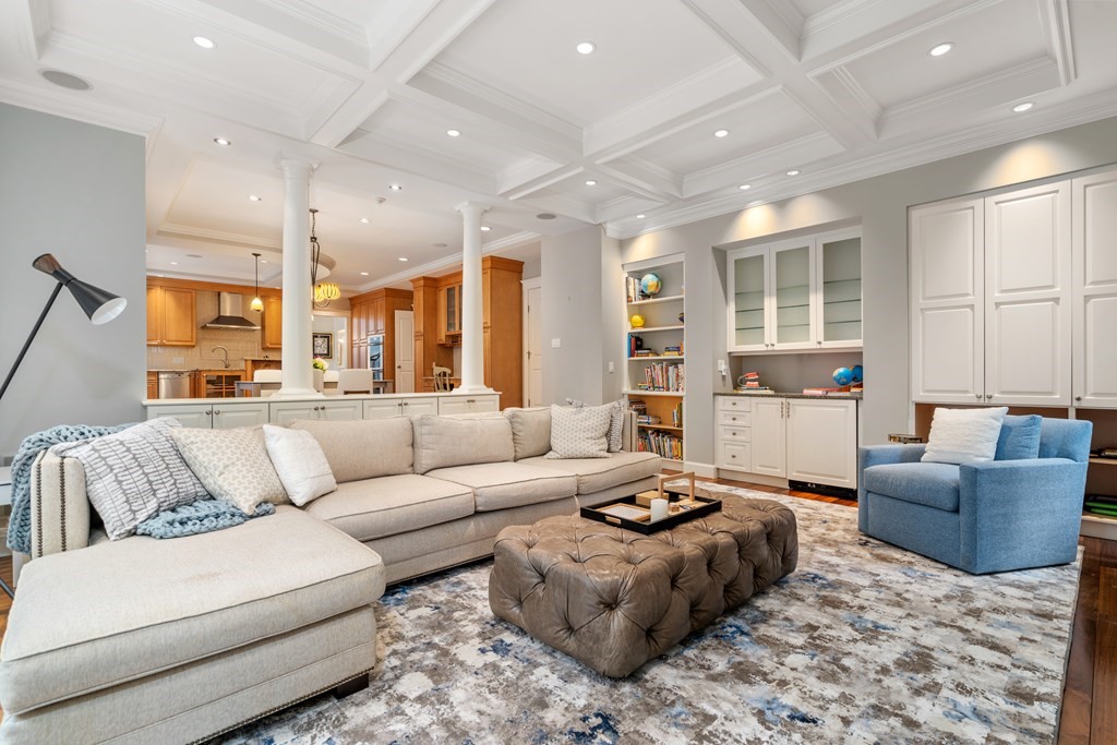 70 White Oak Road Newton, MA 02468 - Photo 12 of 41