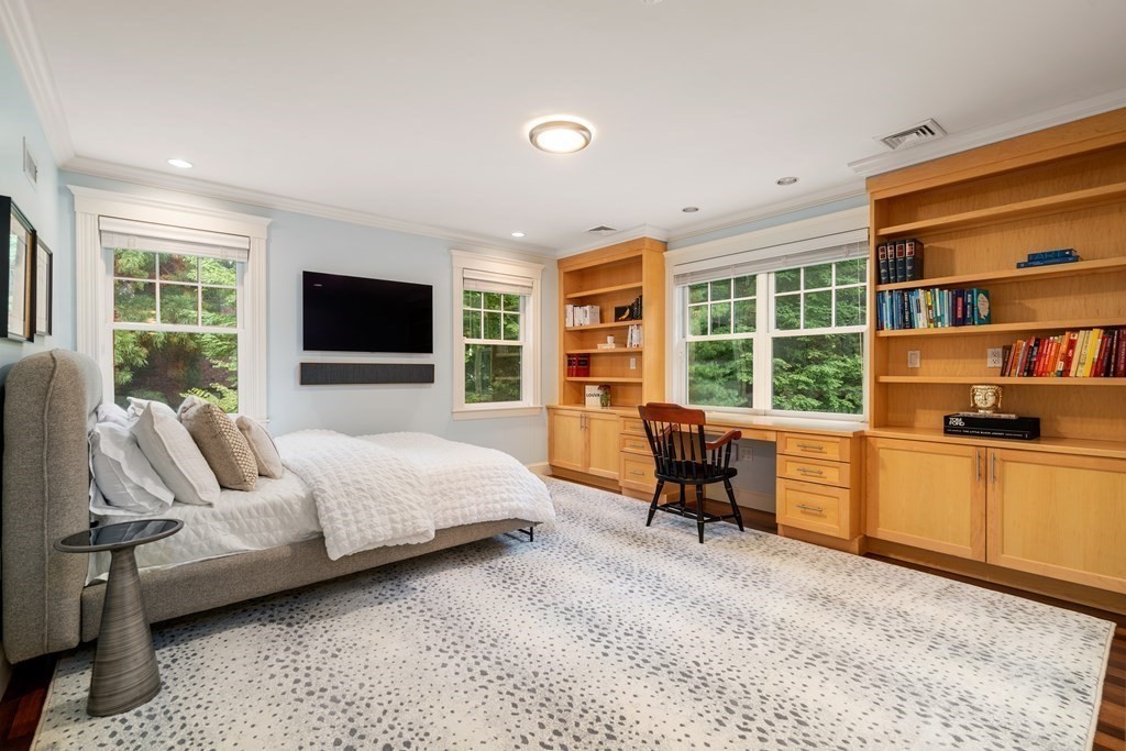 70 White Oak Road Newton, MA 02468 - Photo 23 of 41