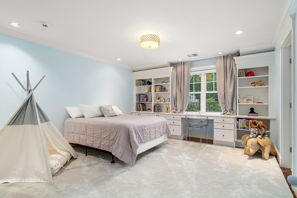 70 White Oak Road Newton, MA 02468 - Photo 26 of 41