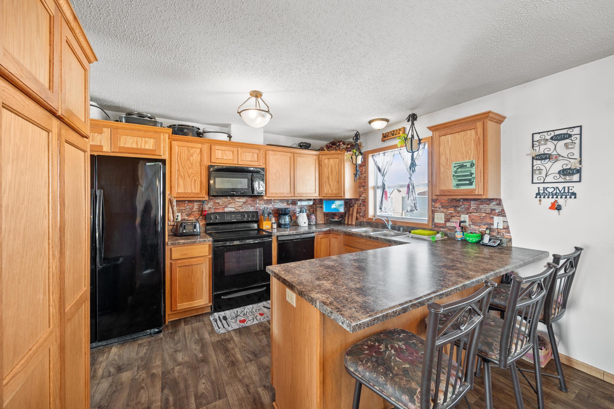1204 Prairie Ridge Lane Lester Prairie, MN 55354 - Photo 4 of 24 Gallery Image 4