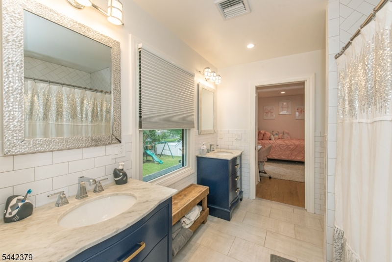 57 Coventry Road Wayne, NJ 07470 - Photo 23 of 35