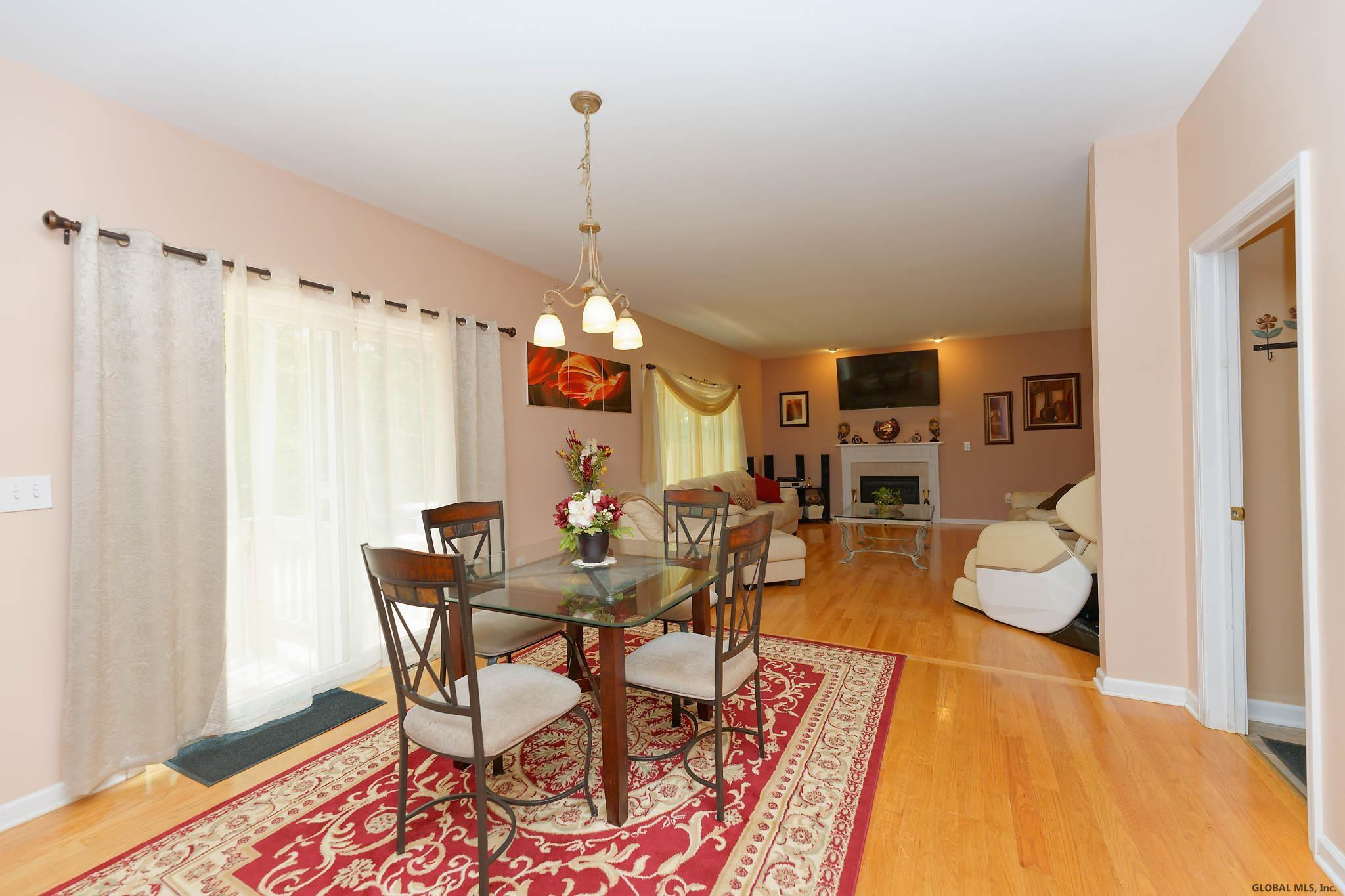 42 Trotter Road Bethlehem, NY 12158 - Photo 20 of 57 Photo 25